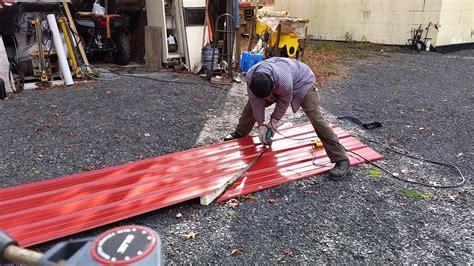 metal roofing panel cutting time